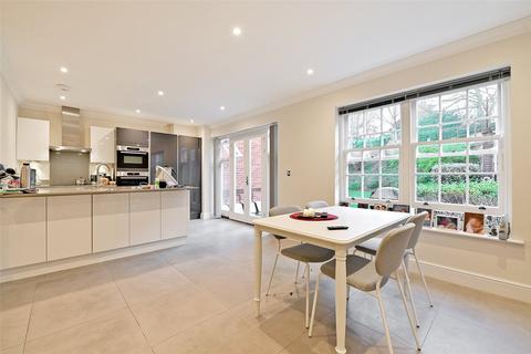 undefined, Aston House, High Street, Wargrave, RG10