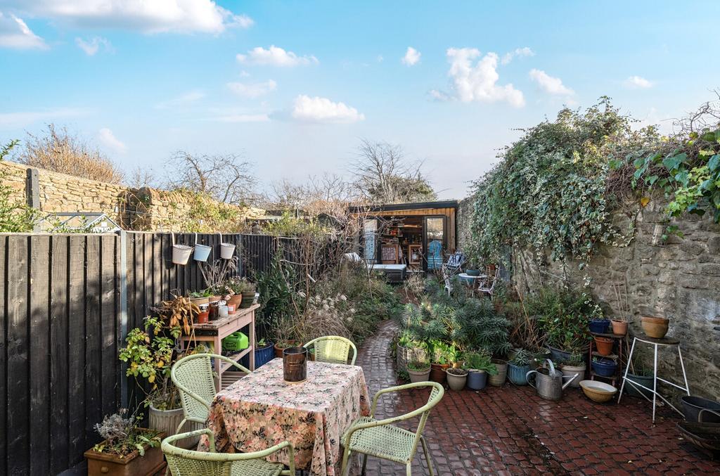 1386139-2-69299e8...