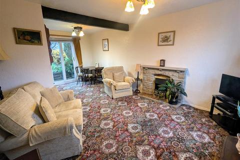 2 bedroom terraced house for sale, Milner Close, Halifax HX4