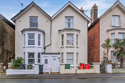 undefined, Avenue Road, Sandown PO36