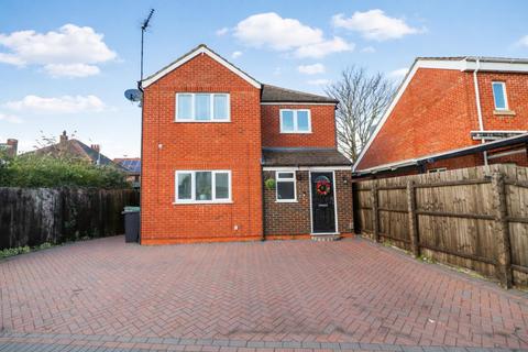 undefined, Nippendale, Rushden NN10