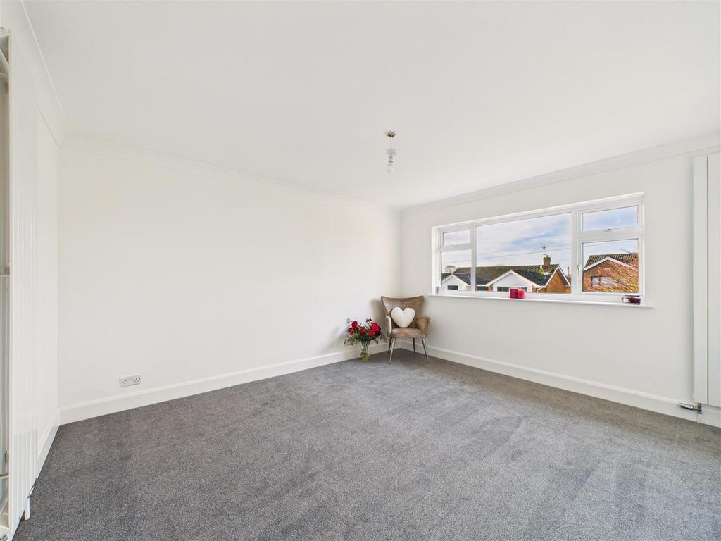 CAM03303 G0-PR0276-STILL006.jpg