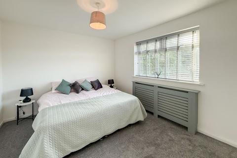 2 bedroom flat for sale, Glynfellis Court, Gateshead, NE10