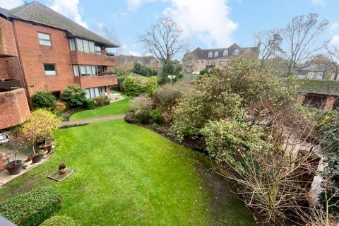2 bedroom apartment for sale, High Road, Bushey WD23