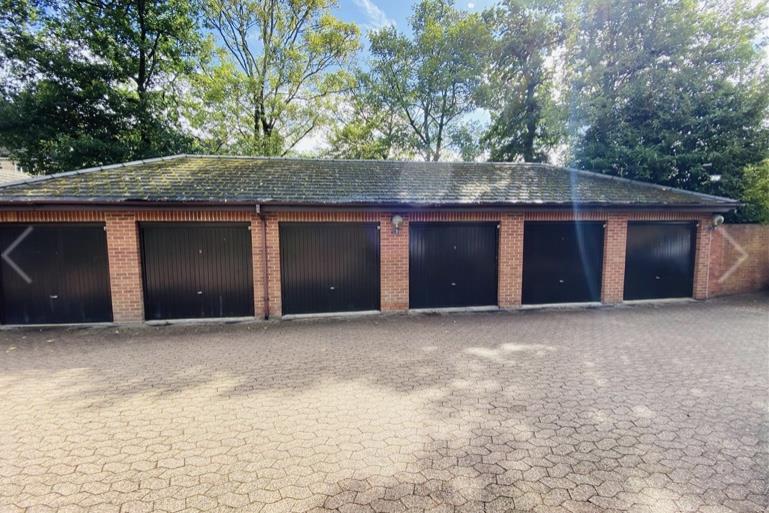 Garage:
