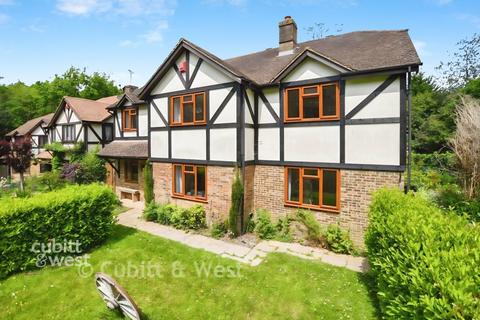 undefined, Crawley Lane Crawley RH10