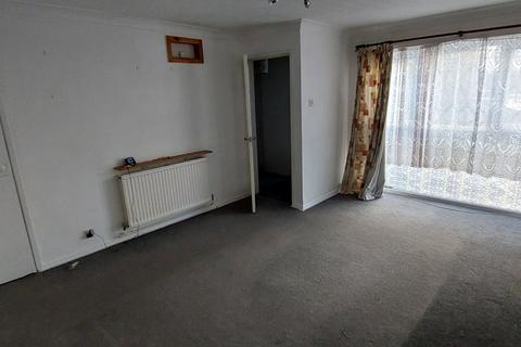 undefined, Pinewood Park, Farnborough, GU14