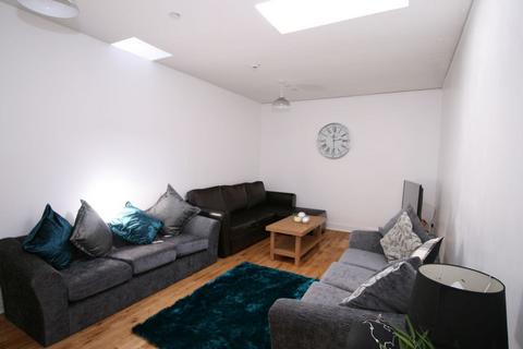 undefined, Wellington Street, Gloucester GL1