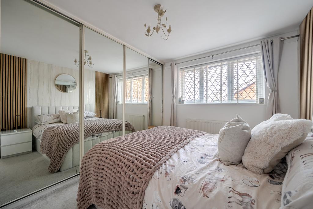 1388691-3-693a9de25bf6b