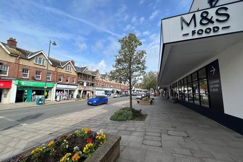 undefined, Station Road, New Milton, Hampshire. BH25 6JD