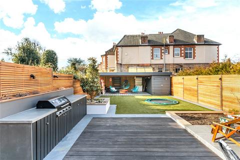 undefined, Twyford Avenue, London, W3