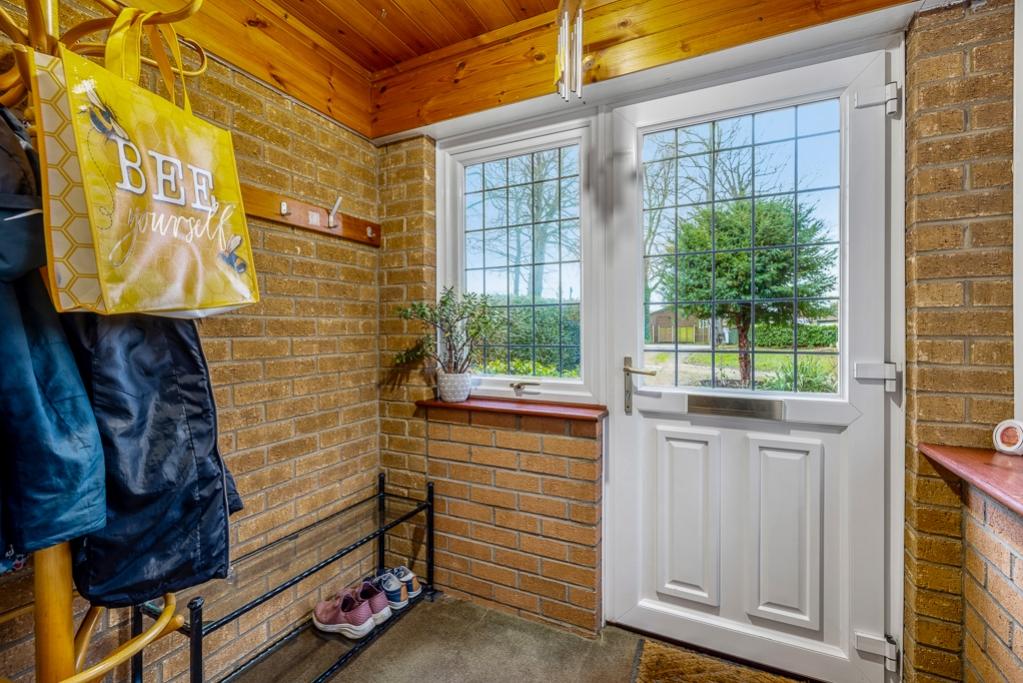 17 Dam Gate (Holbeach)-14