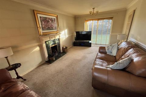3 bedroom detached house for sale, Parkfield Close, Ratby, Leicester