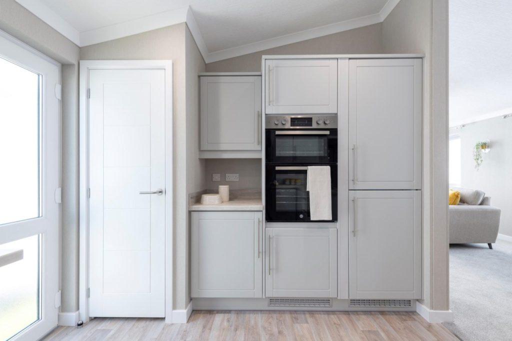 14 Bradford Way 3.jpg