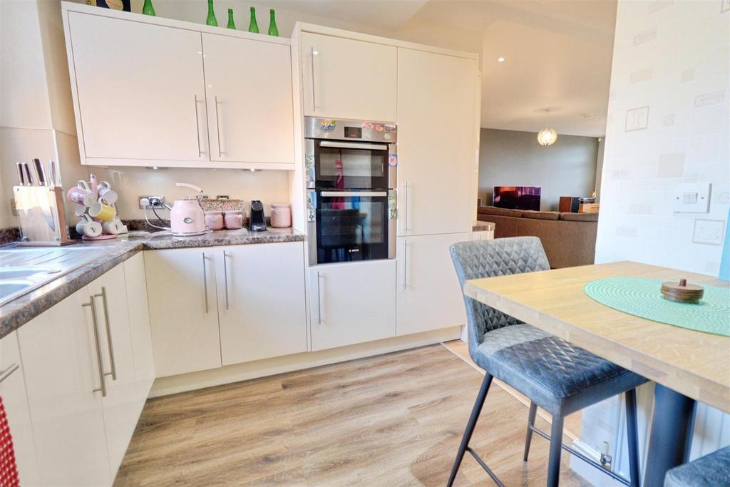 98e0b293-IMG 0474-IMG 0476.jpg