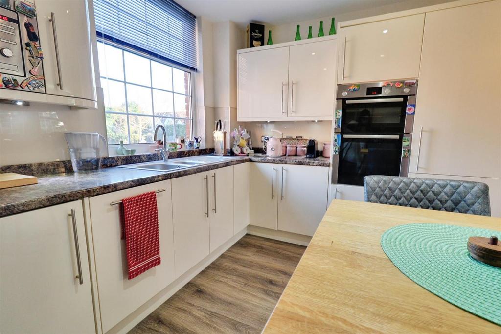 3279196d-IMG 0471-IMG 0473.jpg