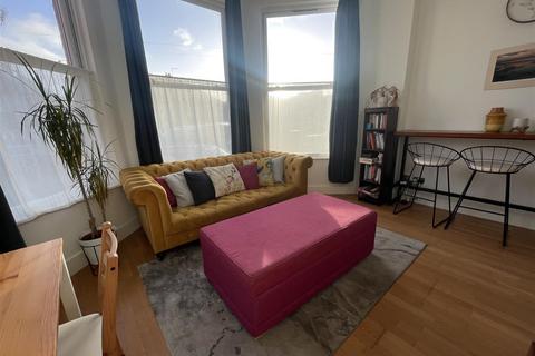 1 bedroom apartment for sale, Spencer Road, Southsea