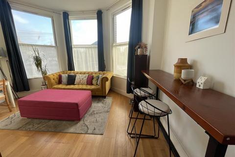 1 bedroom apartment for sale, Spencer Road, Southsea