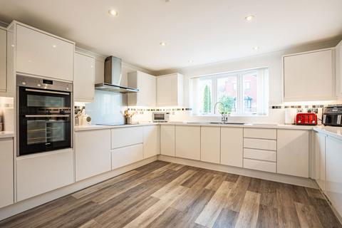 undefined, Ash Grove, Nottingham NG14