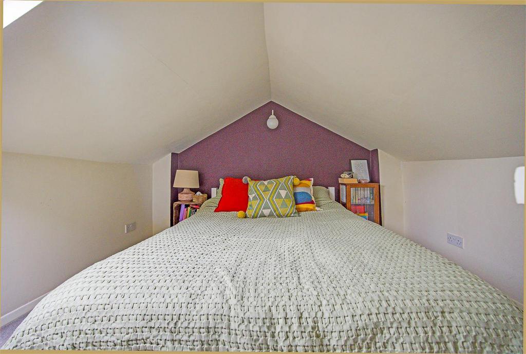 Bonus Loft Space