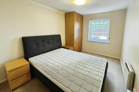 2 bedroom apartment to rent, Waterloo Road, Liverpool, L3 0BS