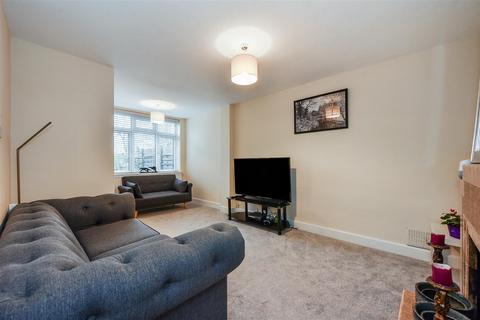 undefined, Batchelors Barn Road, Andover