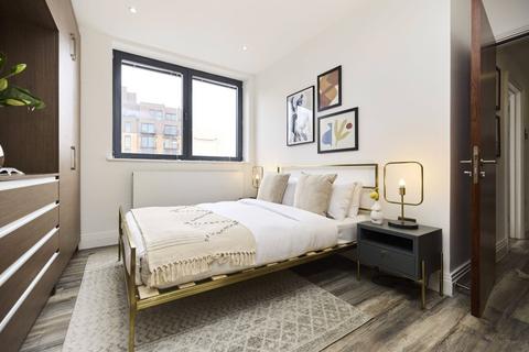 2 bedroom flat for sale, Park House, London NW10