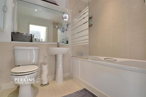 undefined, Southall, UB2