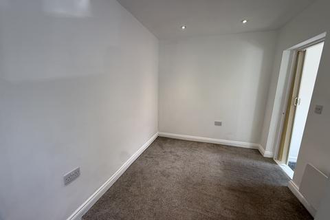 undefined, Mile End Road, Colchester CO4