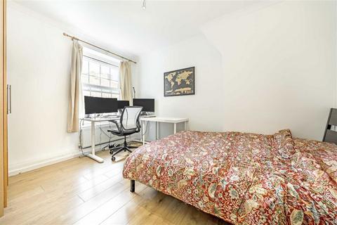 undefined, Falmouth Road, London SE1
