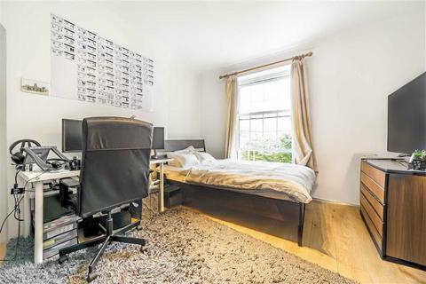 undefined, Falmouth Road, London SE1