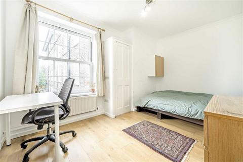 undefined, Falmouth Road, London SE1