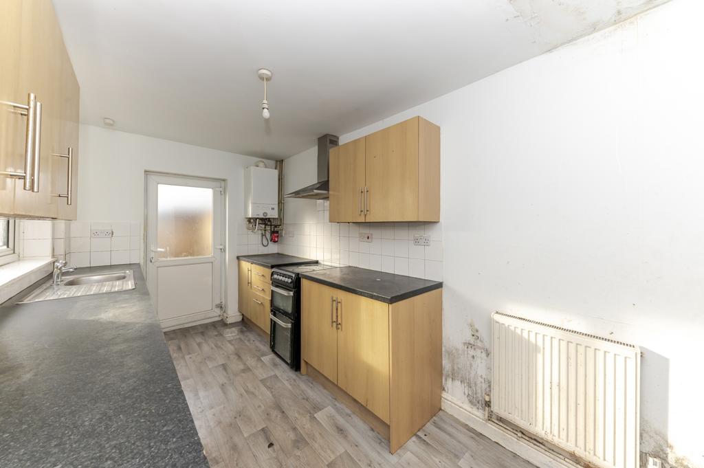 62 Winteringham Road-8