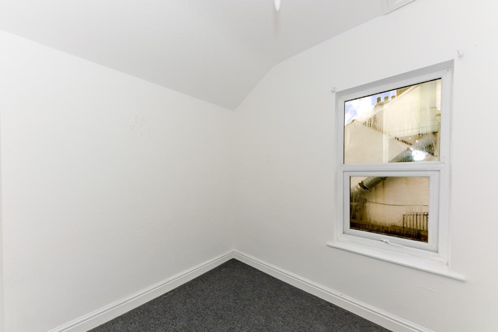 62 Winteringham Road-23
