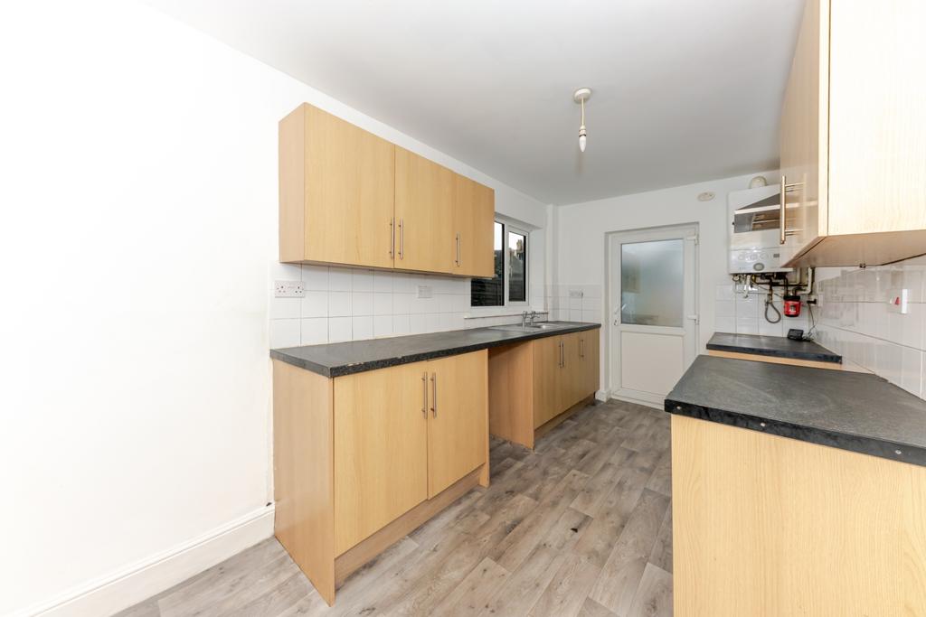 62 Winteringham Road-12