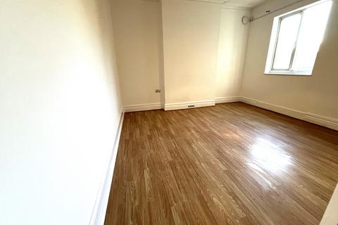 undefined, Elm Road, Leigh-on-Sea SS9