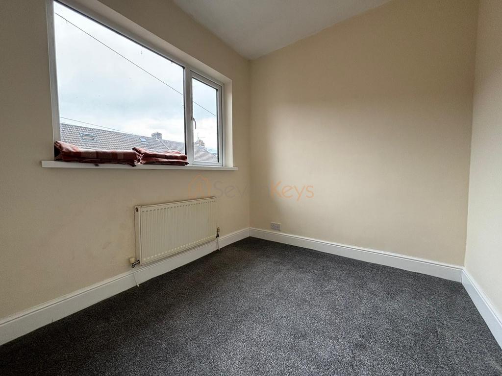 Stratton Street bedroom 3