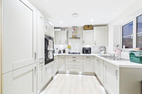 3 bedroom semi-detached house for sale, Blakehill Drive, Innsworth, Gloucester, Gloucestershire, GL3