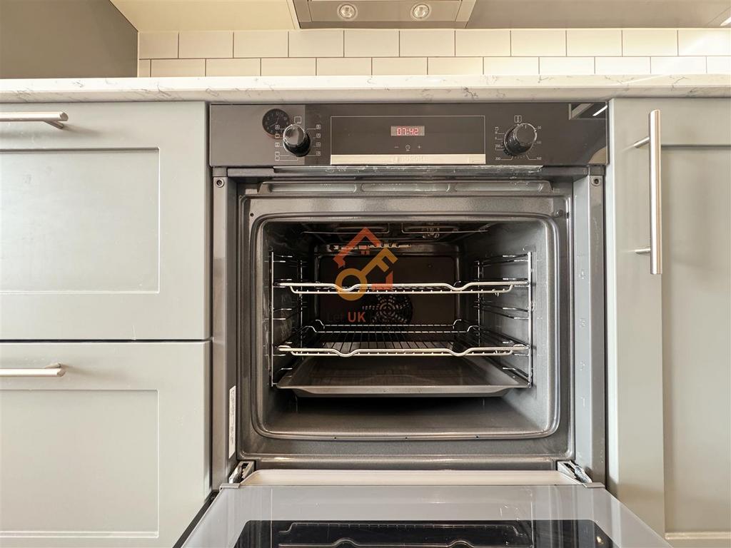 ???? 2025-12-12 162204 406.jpg