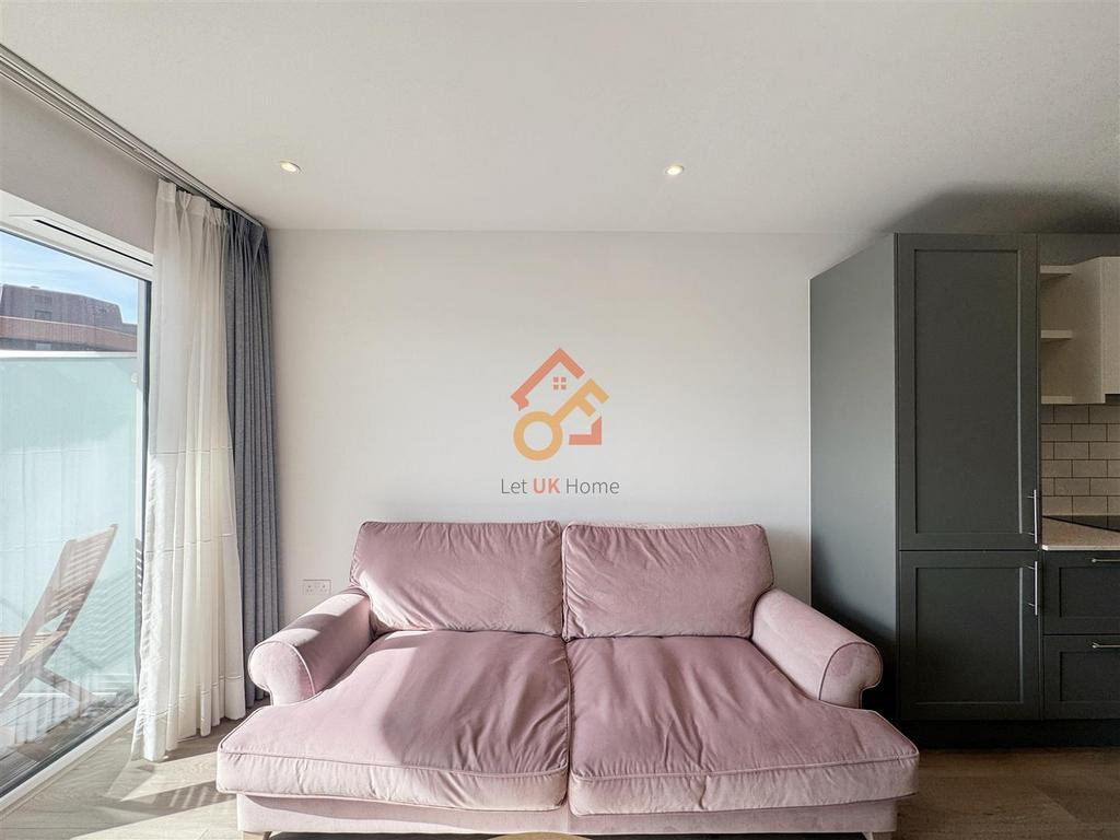 ???? 2025-12-12 162227 658.jpg