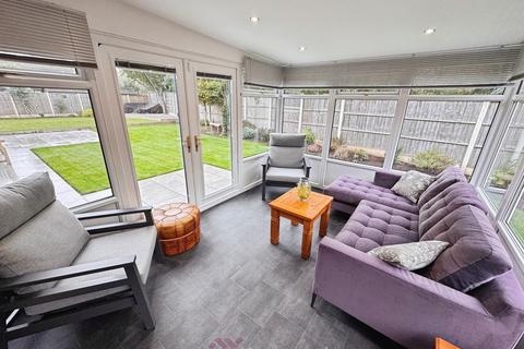 3 bedroom detached bungalow for sale, Dorothy Avenue, Doncaster DN8