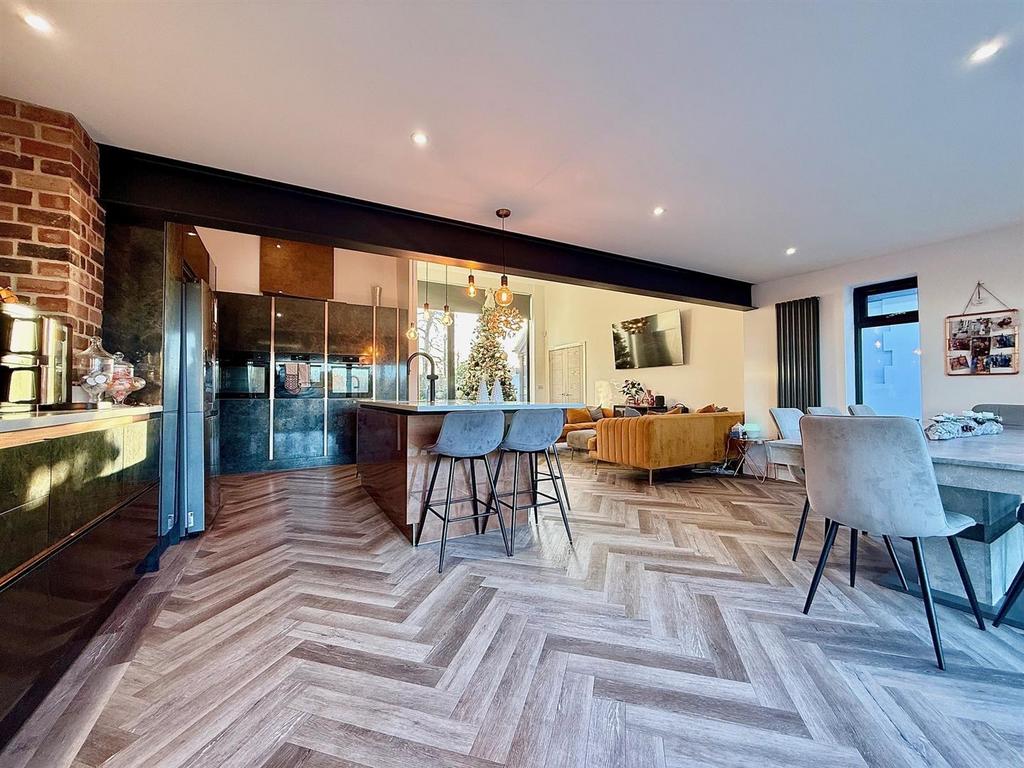 Open Plan Kitchen/Dining/Living Room