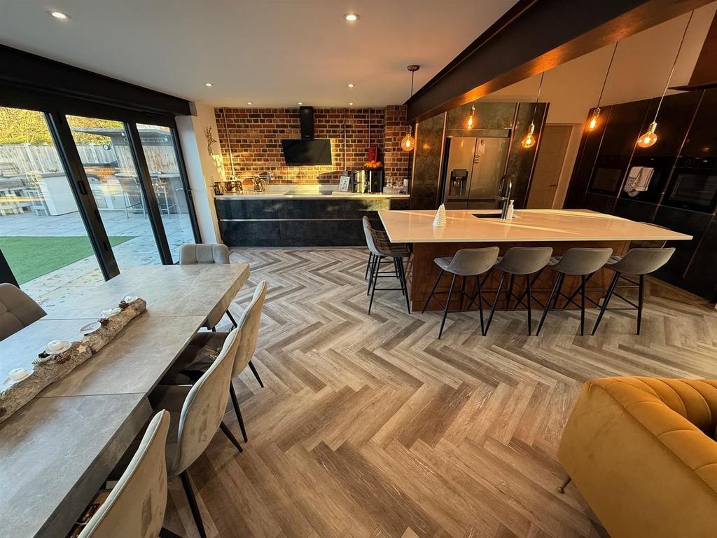 Open Plan Kitchen/Dining/Living Room