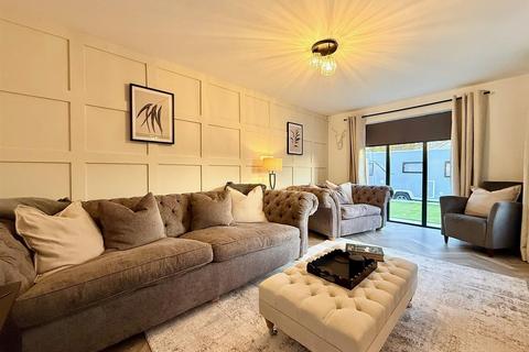 4 bedroom detached bungalow for sale, Station Road, Ormesby, Great Yarmouth
