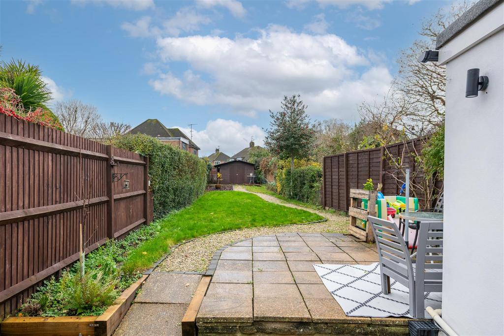 165 Albert Road externals-8.jpg