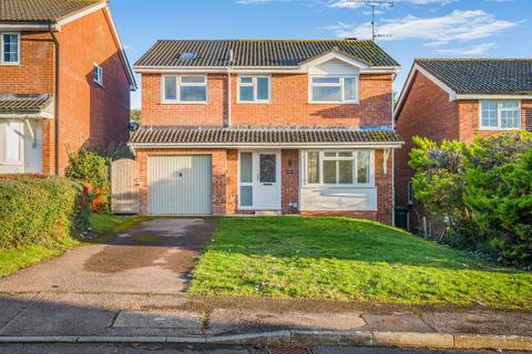 4 bedroom detached house for sale, Maddox Close, Osbaston, Monmouth