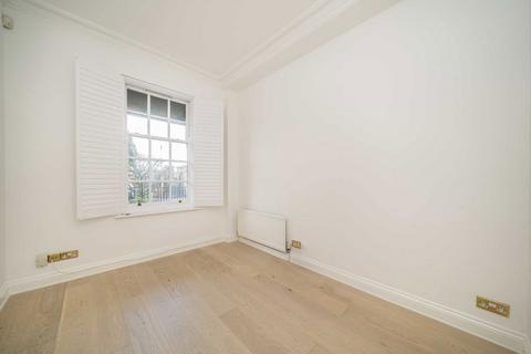 undefined, Kew Foot Road, Richmond TW9