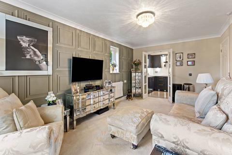 undefined, St. James Road, East Grinstead RH19