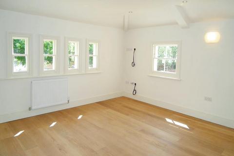 undefined, Beaumont Villa, Cliftonville, NN1
