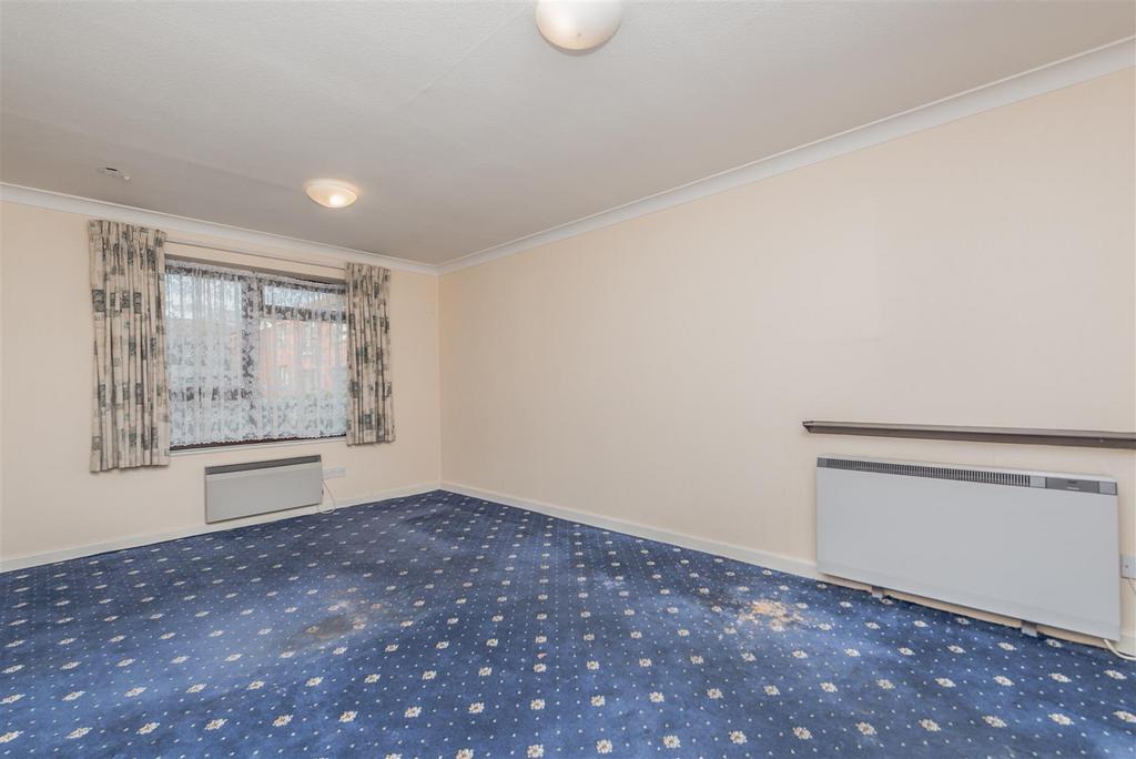 Living Room & Dining Area: